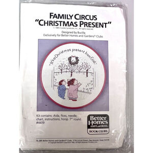 Bucilla Better Homes Garden Christmas Cross Stitch Kit